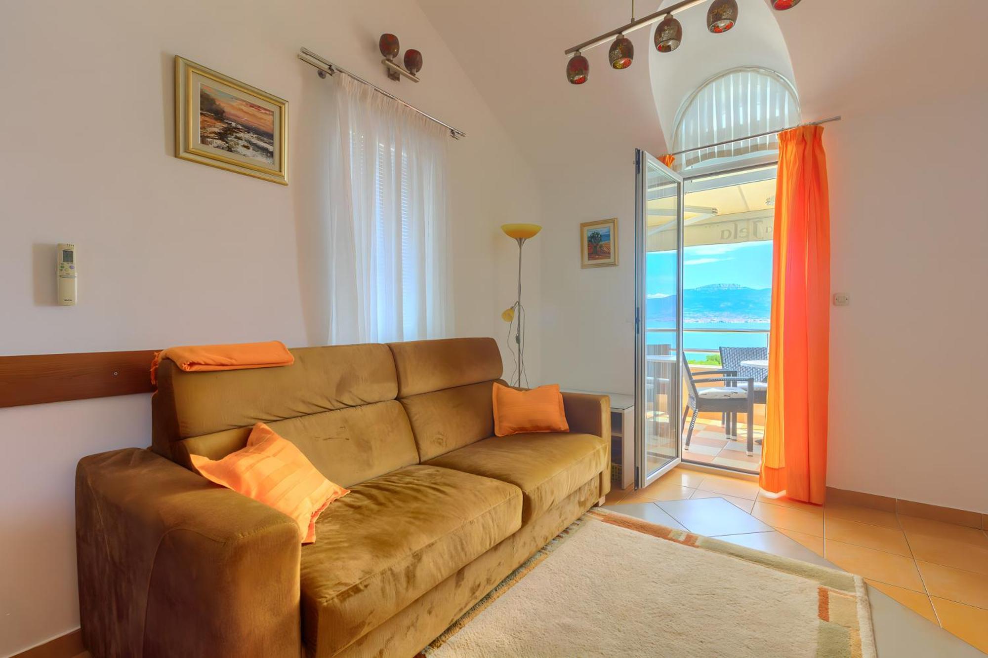 Villa Jela โตรกีร์ ภายนอก รูปภาพ
